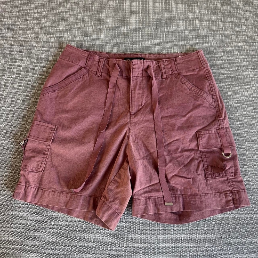 Lee pink cotton cargo shorts women's size 8